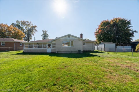 Tiny photo for 4710 Pinegrove Avenue, Youngstown, OH 44515 (MLS # 5254936)