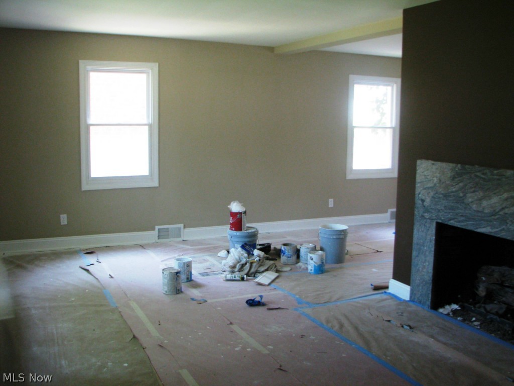 White - Residential Lease