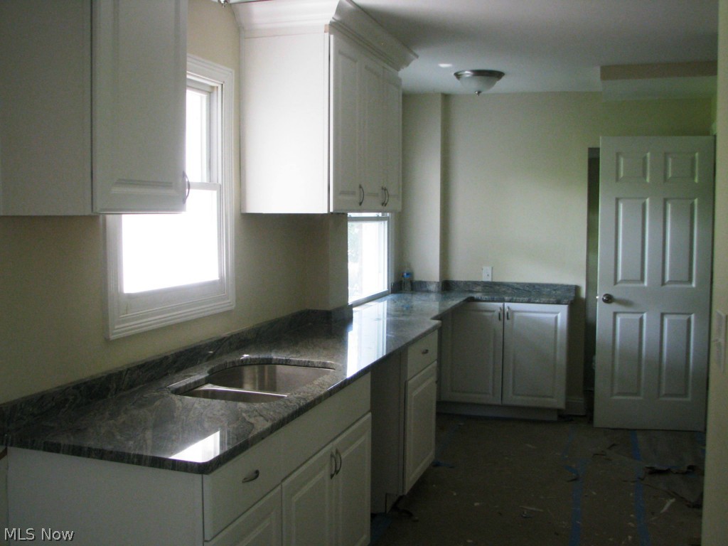 White - Residential Lease