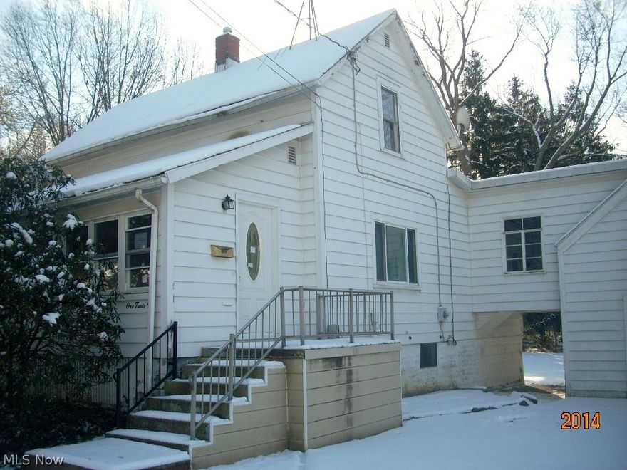 very spacious , over 2200 square foot 2 story, with attached garage and possible extra living space above garage. full basement and great location. this would be a fantastic addition to your investment portfolio or a great new home to call your own, must see  This is a Fannie Mae Homepath Property