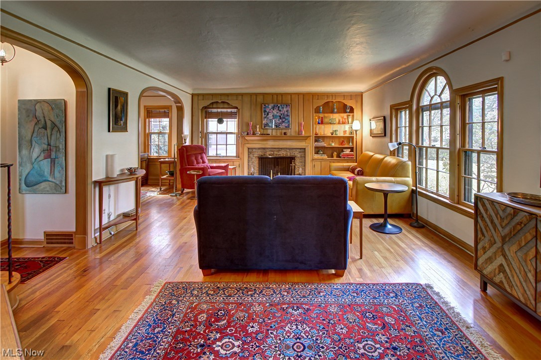 Van Sweringen Cos 24 - Residential