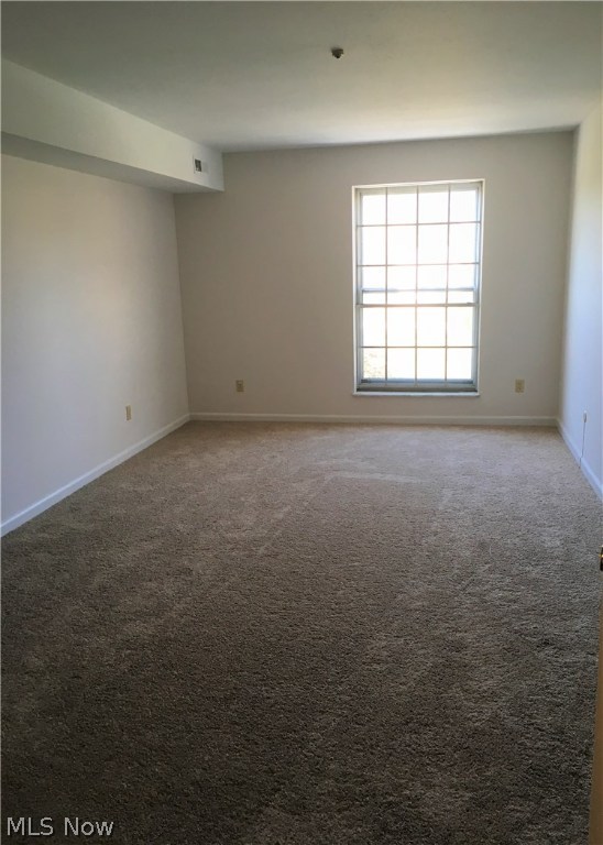 Versailles At Hudson Condo - Residential