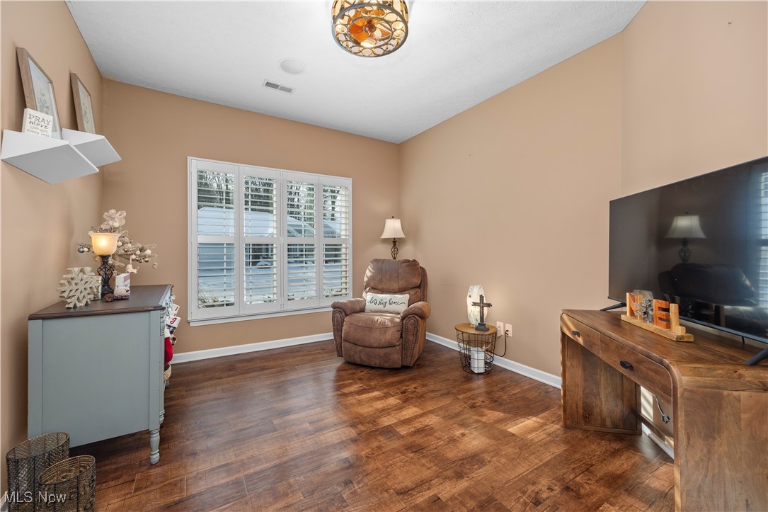 Villas/Falls Pointe Ph 02 - Residential