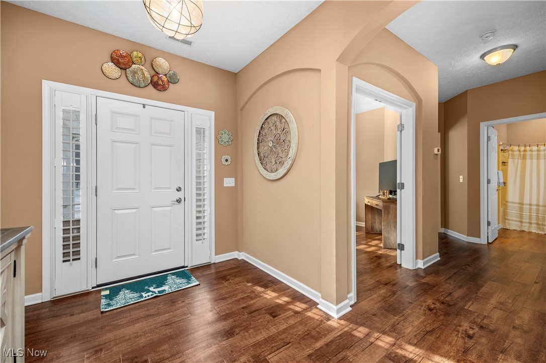 Villas/Falls Pointe Ph 02 - Residential