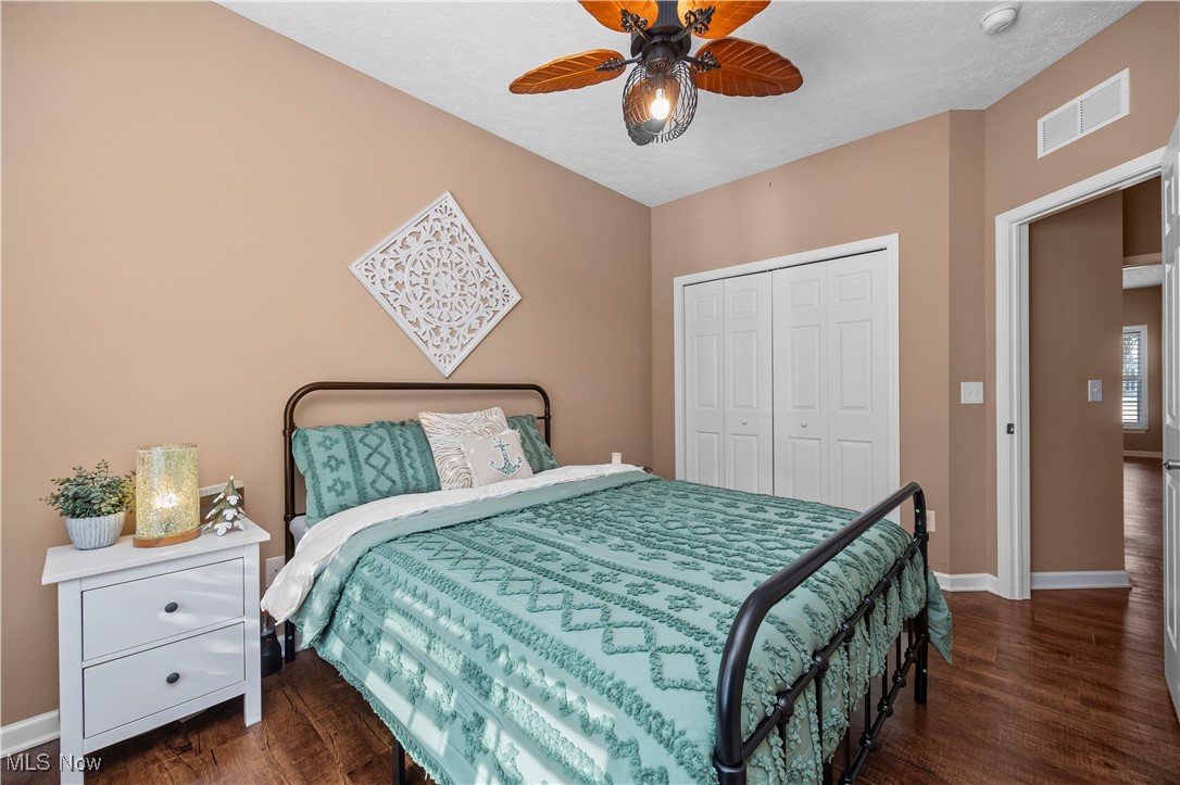 Villas/Falls Pointe Ph 02 - Residential