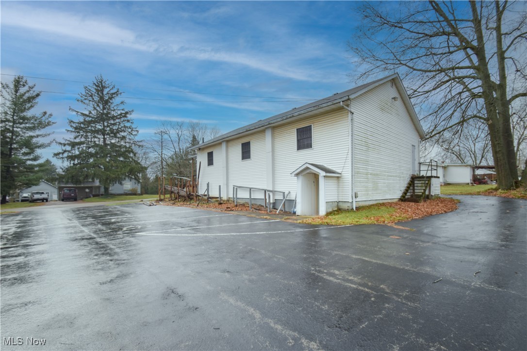 1187 Deforest Road, Warren, Ohio image 7