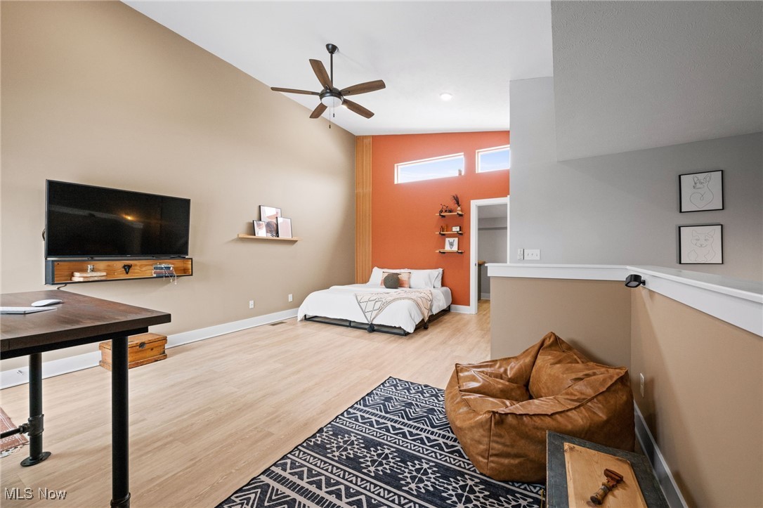 Breakwater Bluffs Loft Twnhms - Residential