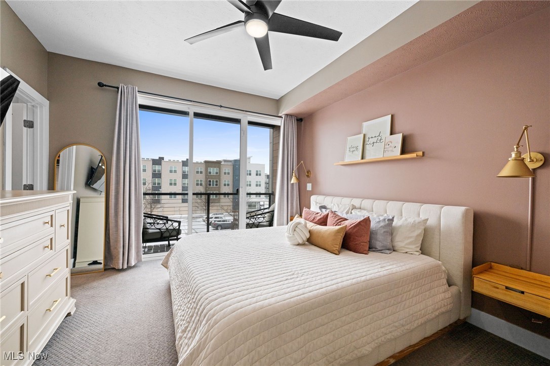 Breakwater Bluffs Loft Twnhms - Residential