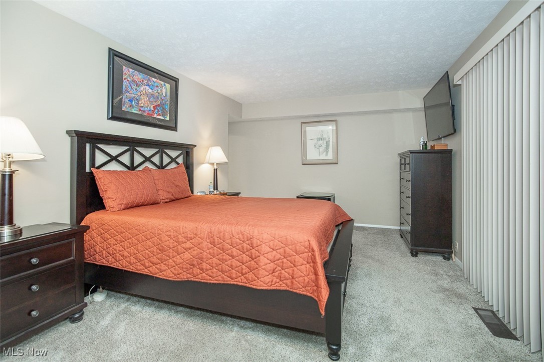 Cliffs Condo - Residential