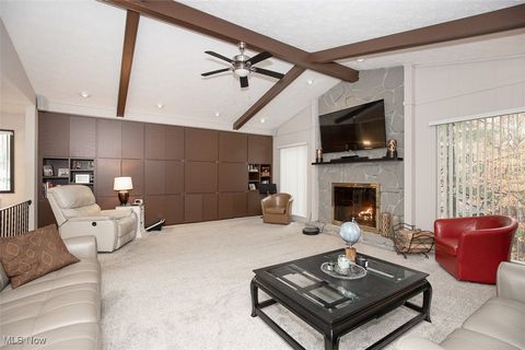 Tiny photo for 17813 Suncliff Place, Strongsville, OH 44136 (MLS # 5179900)