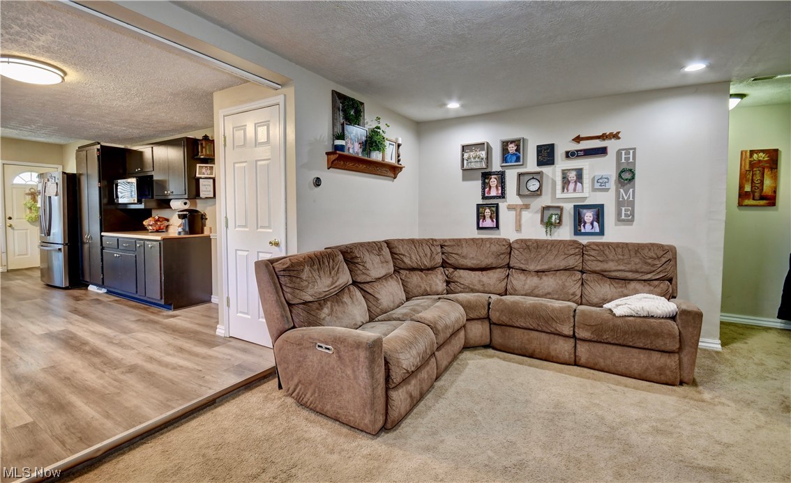 Clewells & Fenners/New 94 Ad - Residential