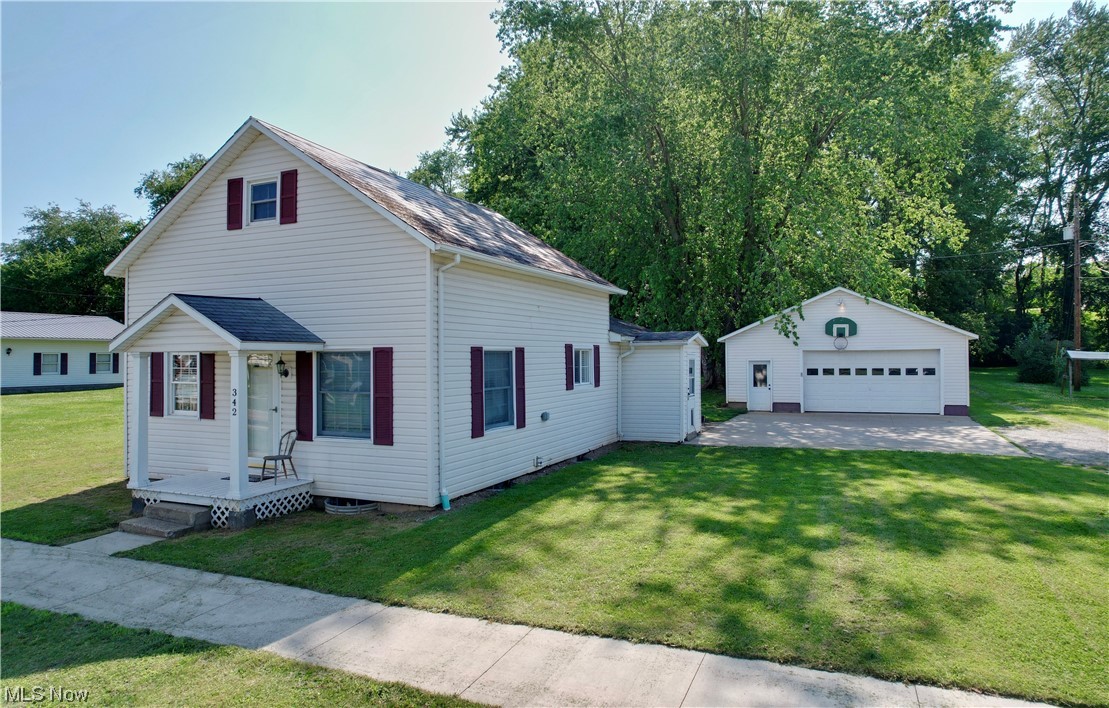 Clewells & Fenners/New 94 Ad - Residential