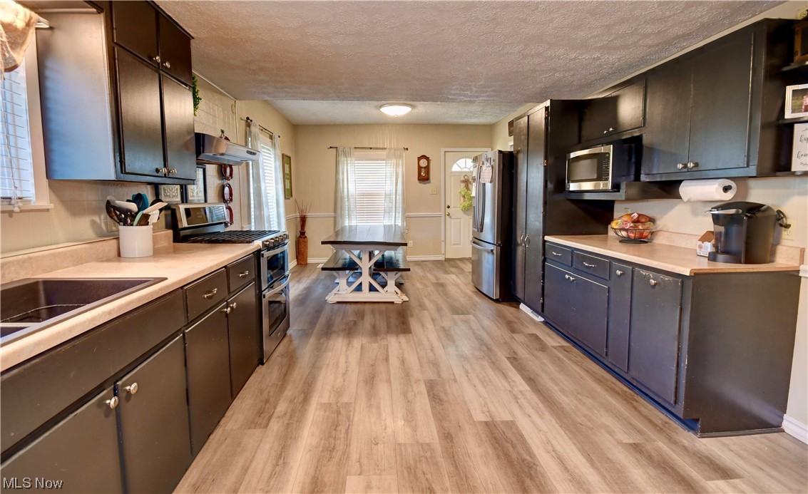 Clewells & Fenners/New 94 Ad - Residential