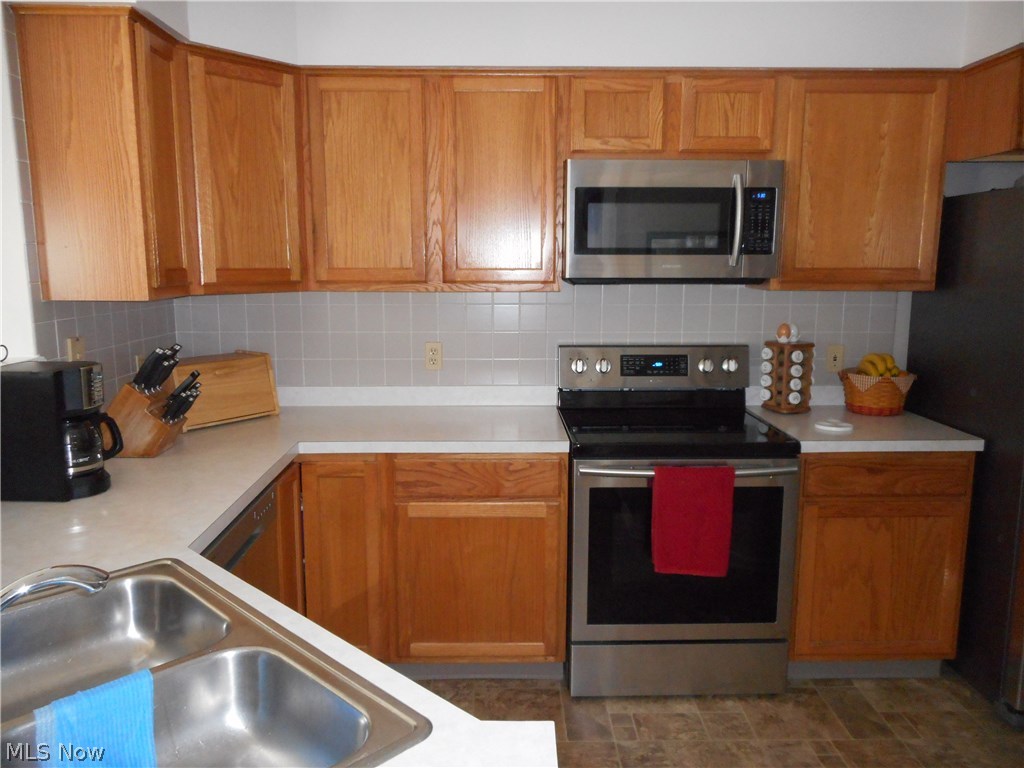 Village At Coventry Crossing - Residential