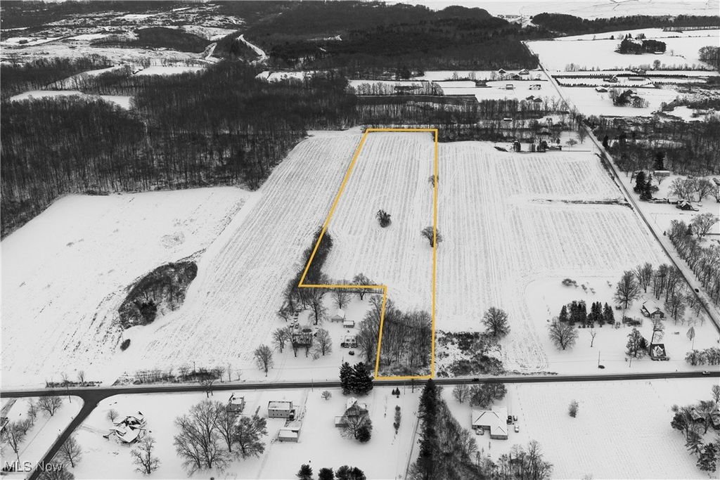 Photo of Struthers Road, Poland, OH 44514 (MLS # 5178027)