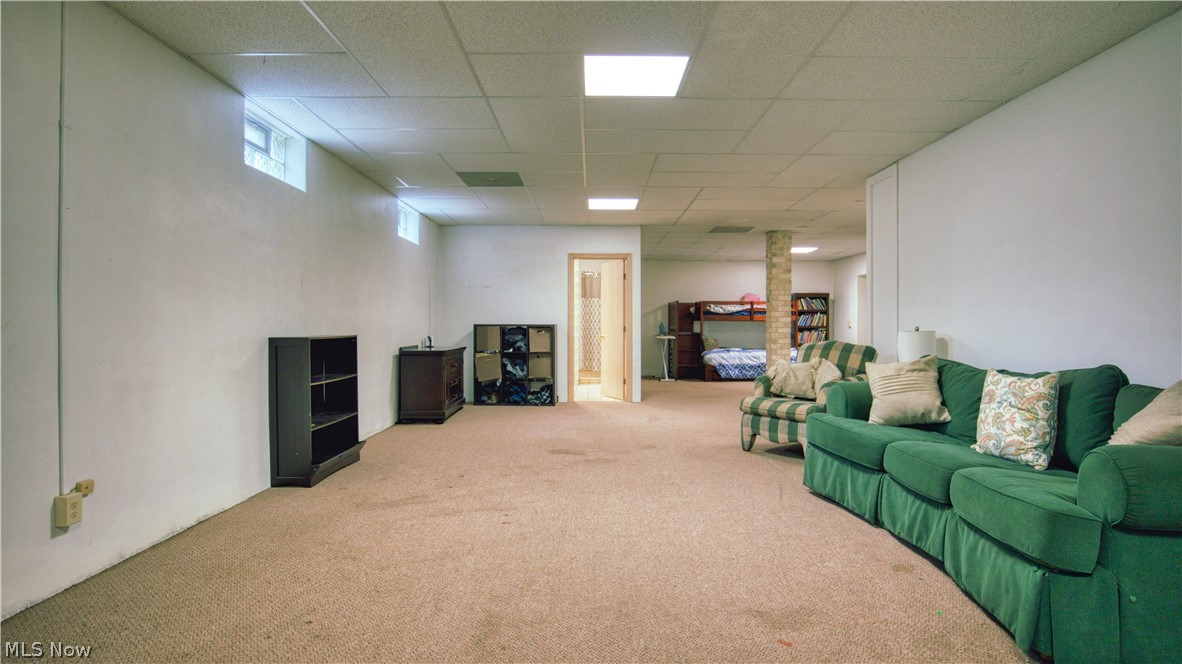 Seneca Woods - Residential
