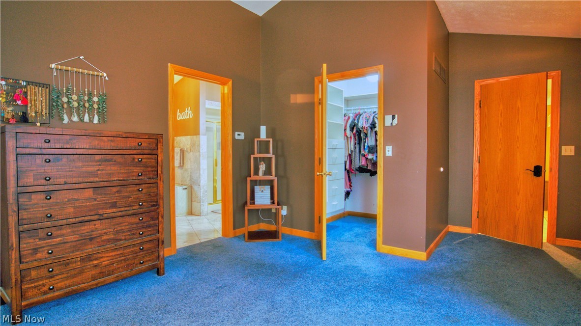 Seneca Woods - Residential