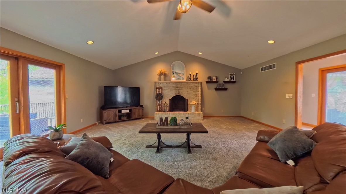 Seneca Woods - Residential