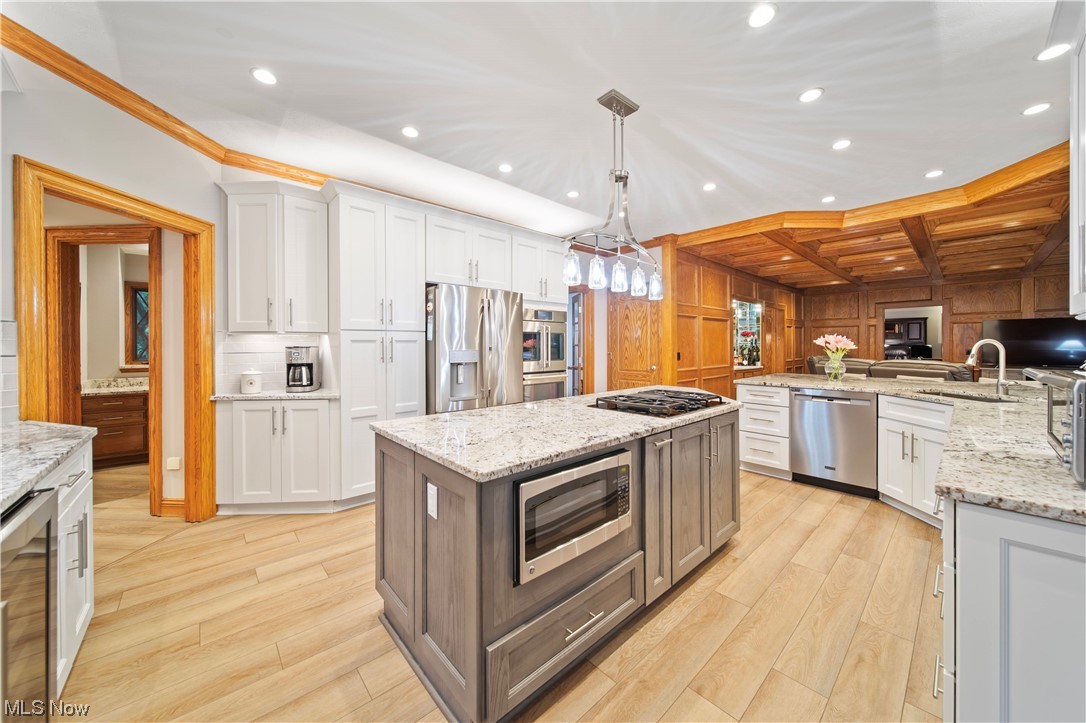 Regency Woods Sub - Residential