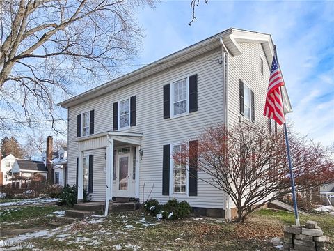 Homes For Sale - 118 N Main Street<br/> Poland, OH 44514