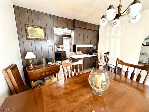Tiny photo for 1201 Courtland Road RD, Weirton, WV 26062 (MLS # 5240795)