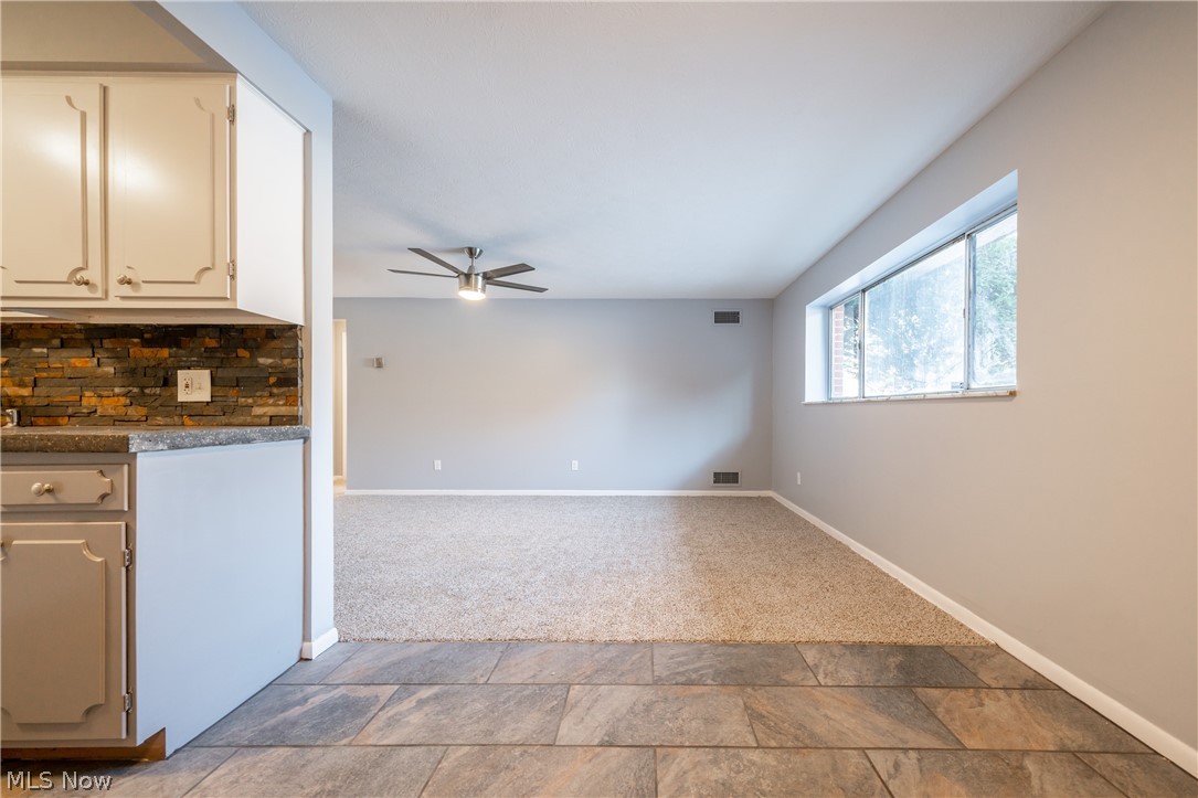 Golden Oaks Condo - Residential