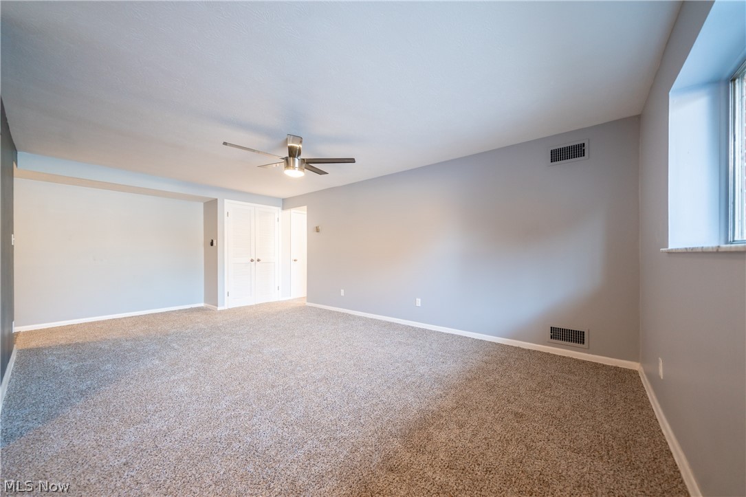 Golden Oaks Condo - Residential