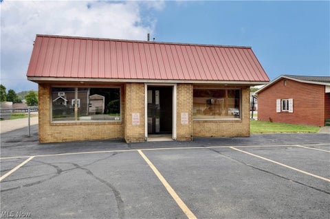 A Hanna HomeFinder account is required to view this listing.