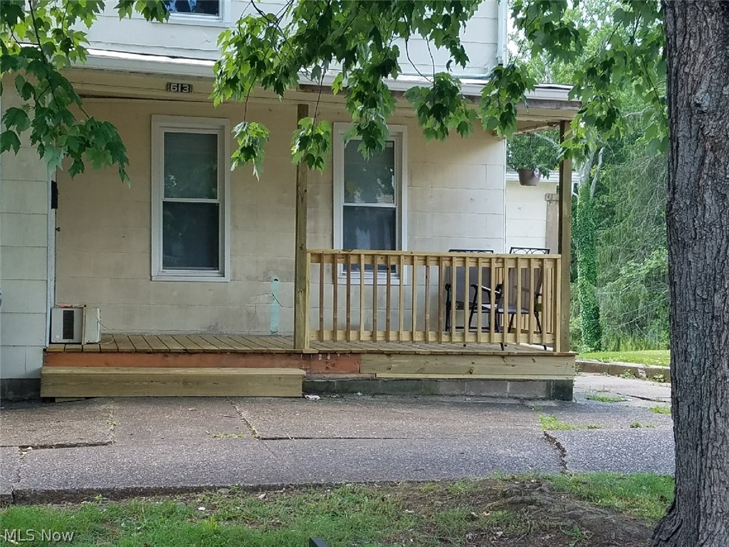 Marietta Square 16 - Residential Income