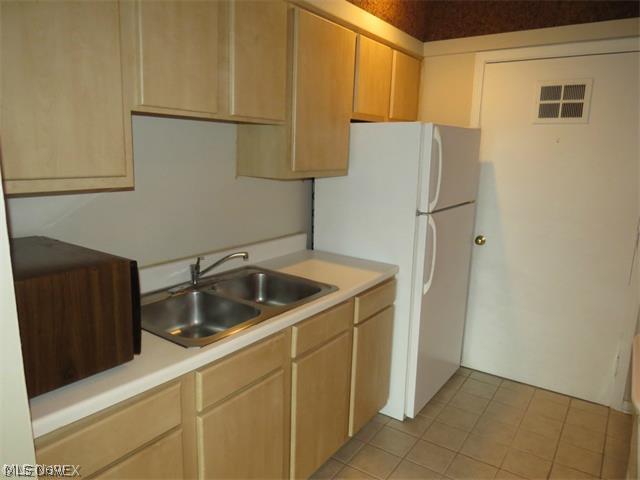 Georgetown of Lyndhurst - Residential Lease