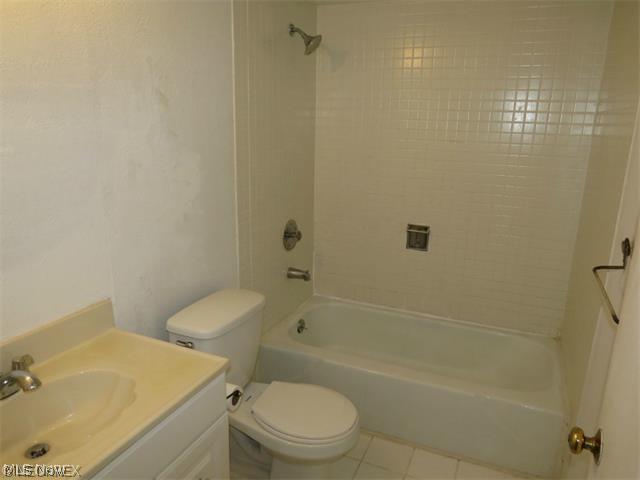 Georgetown of Lyndhurst - Residential Lease