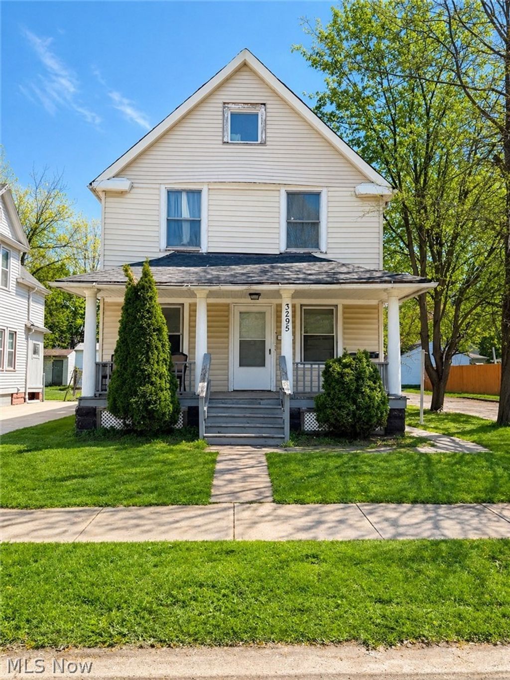 Photo of 3295 W 56th Street, Cleveland, OH 44102 (MLS # 5205490)