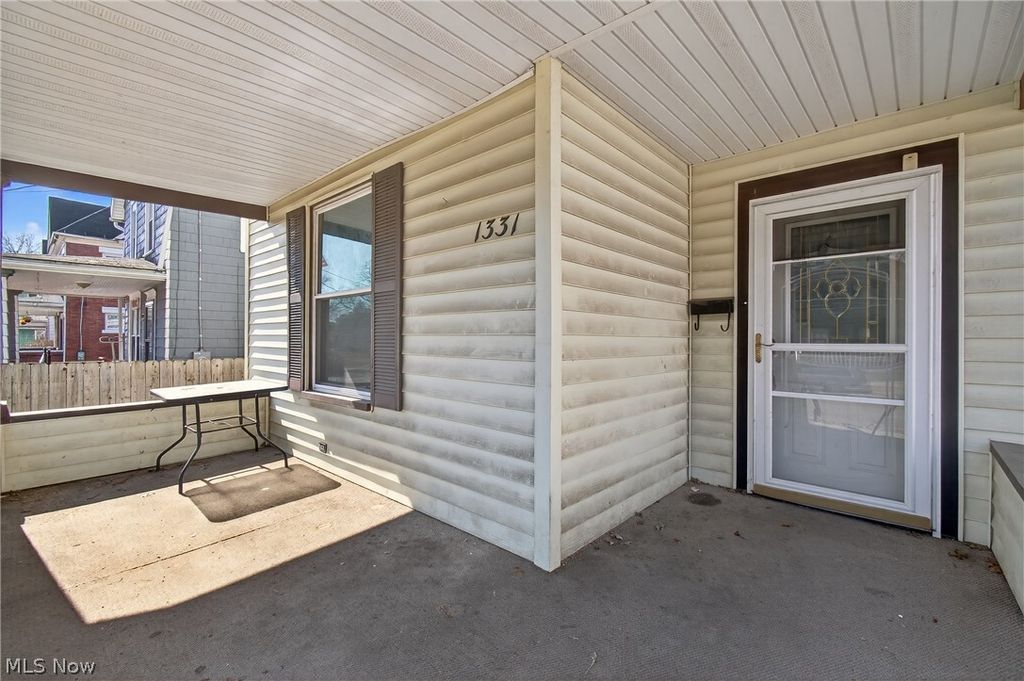 Photo of 1331 Louisiana Avenue NW, Canton, OH 44703 (MLS # 5189837)