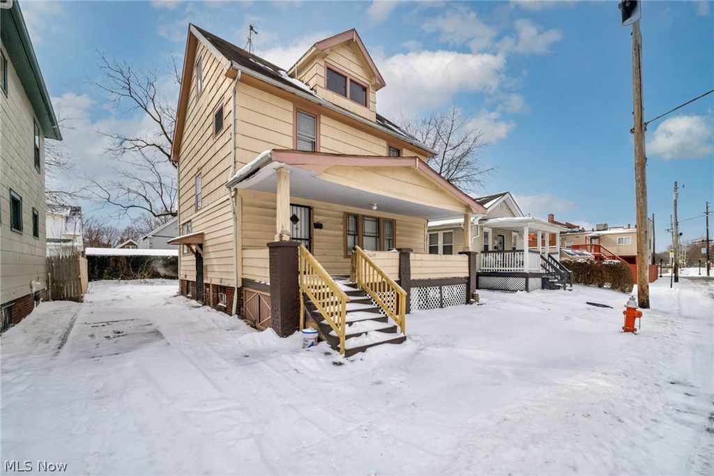 Photo of 13200 Horner Avenue, Cleveland, OH 44120 (MLS # 5187355)