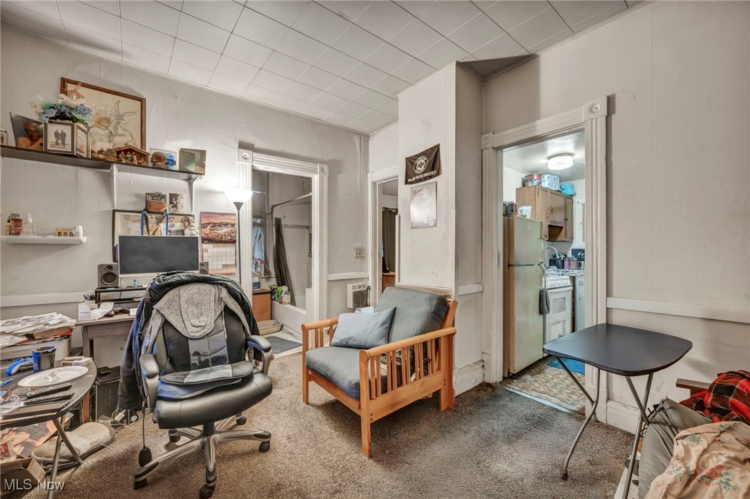 Village/Elyria - Residential Income