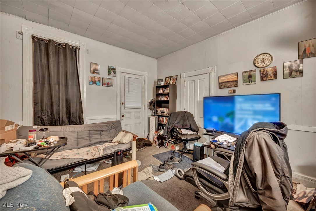 Village/Elyria - Residential Income