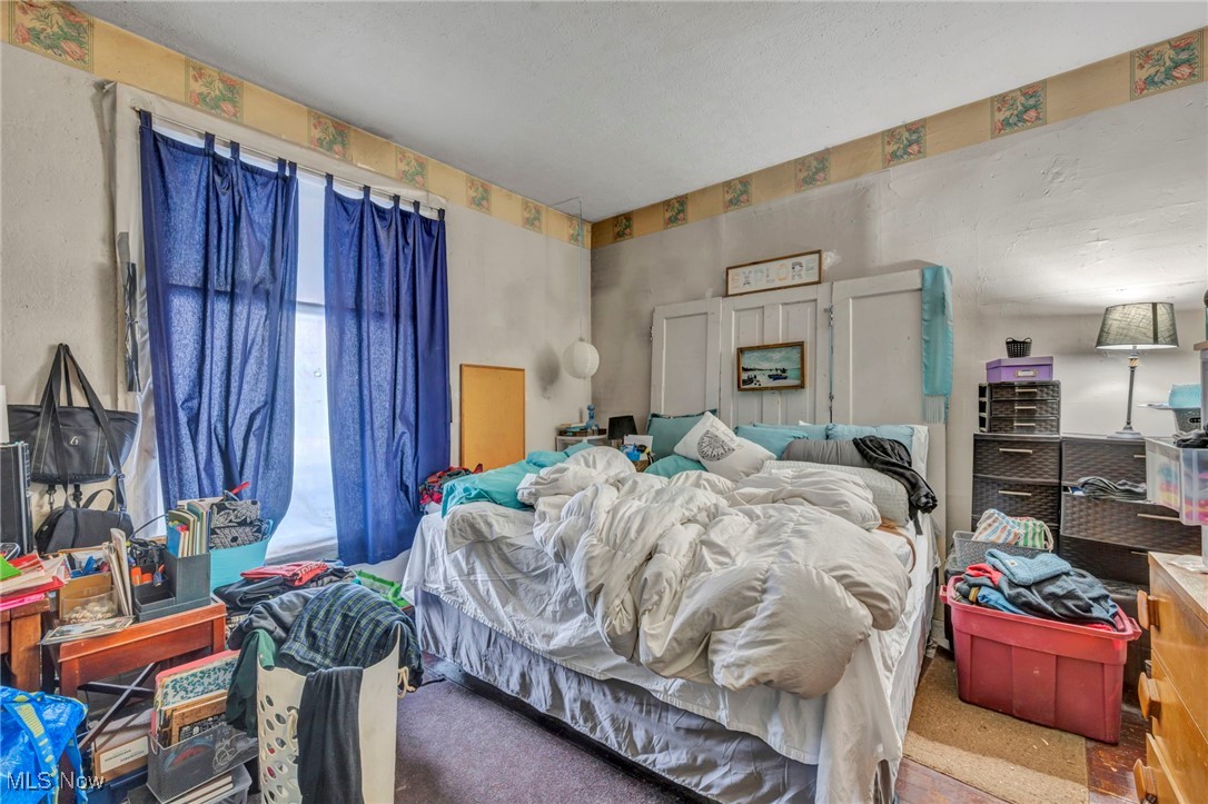 Village/Elyria - Residential Income