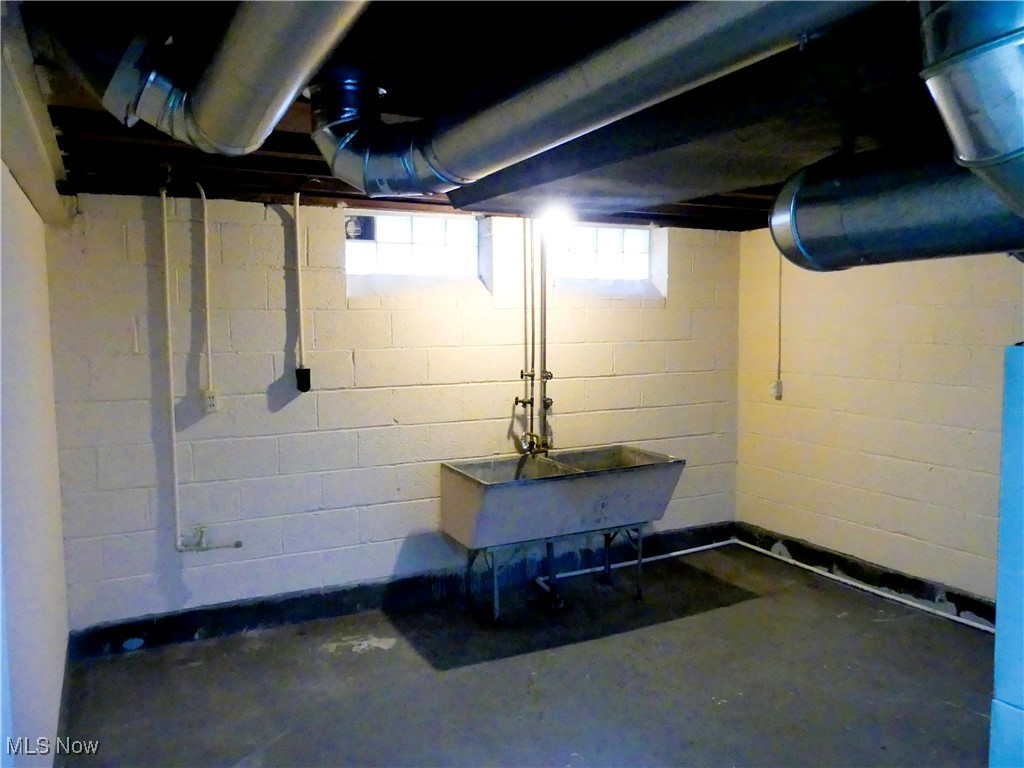 Frank G Carpenter Companys Heights - Residential