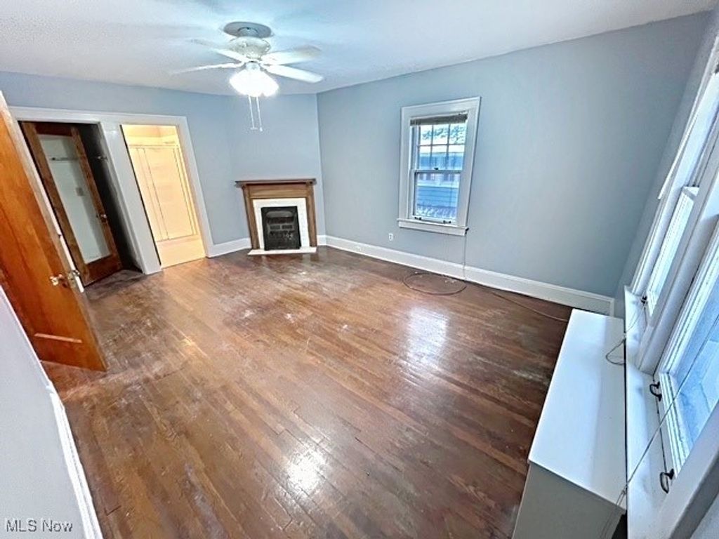 Photo of 2501 Euclid Heights Boulevard, Cleveland Heights, OH 44106 (MLS # 5180799)