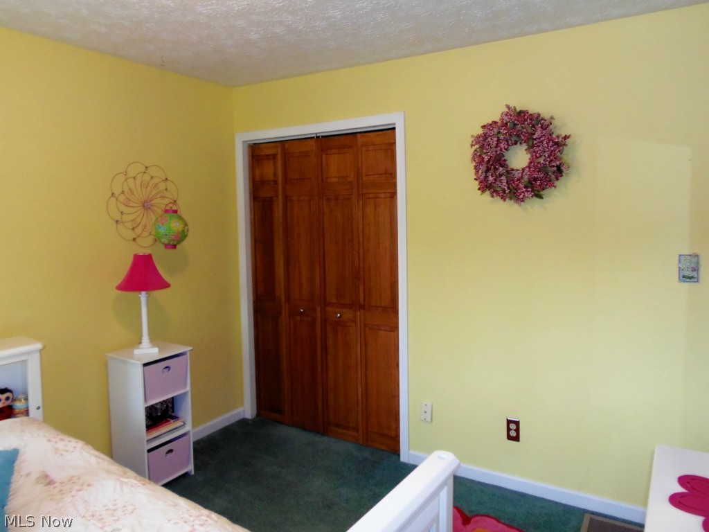 Wyoga Lake Park - Residential