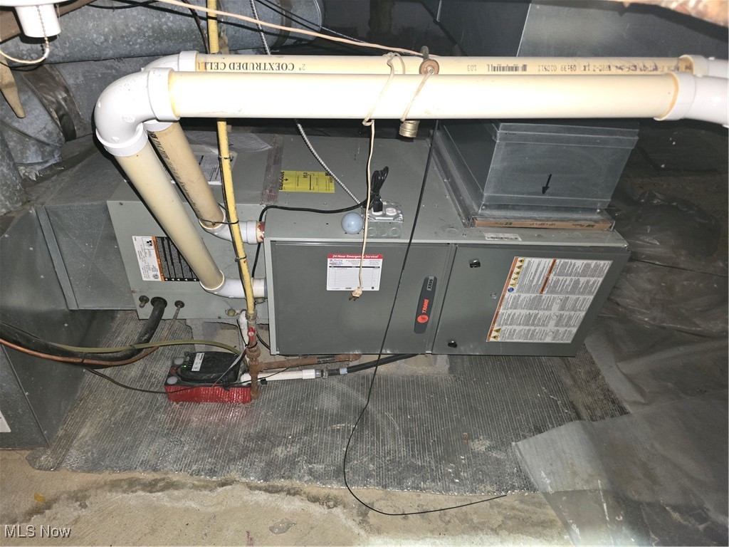 Bungalow - Residential