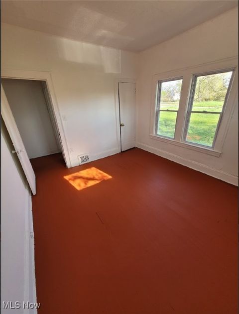 Tiny photo for 718 E 124th Street, Cleveland, OH 44108 (MLS # 5179398)