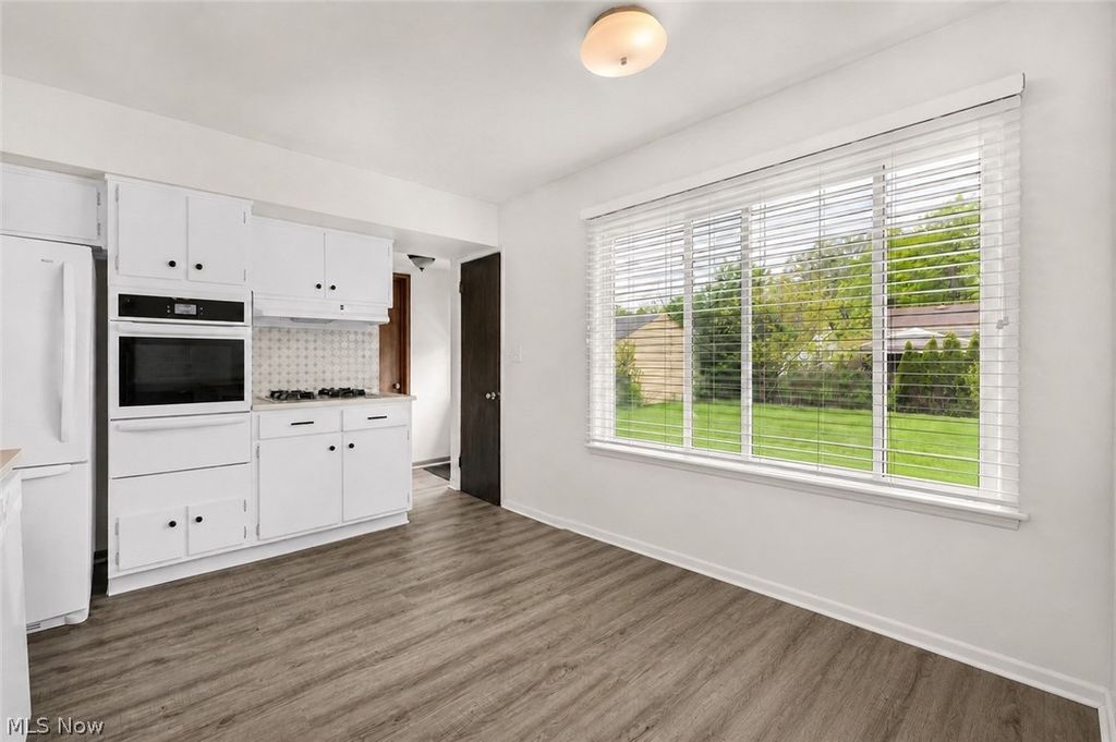 Photo of 4266 Grannis Road, Fairview Park, OH 44126 (MLS # 5210015)