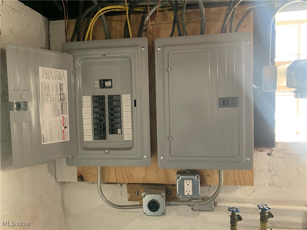 Cleveland, Ohio 44119, United States, 4 Bedrooms Bedrooms, ,2 BathroomsBathrooms,Residential,Active,166721