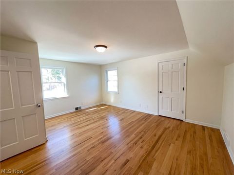 Tiny photo for 2330 Thurmont Road, Akron, OH 44313 (MLS # 5190422)