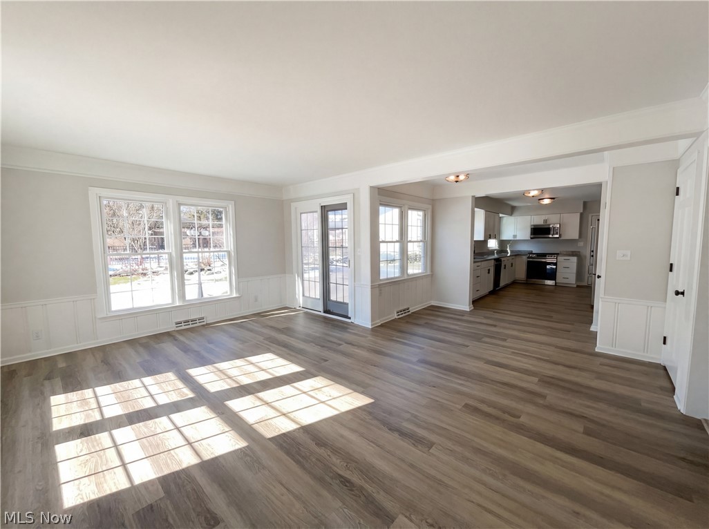 Fairlawn Reserve Dev #3 - Residential