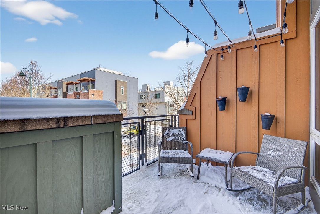 Battery Park Twnhms Condo - Residential