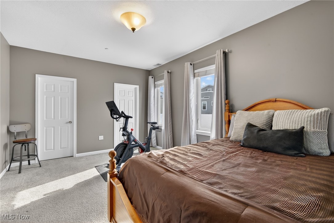 Battery Park Twnhms Condo - Residential