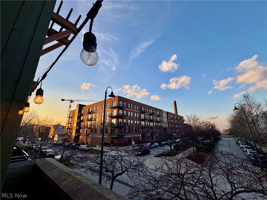 Battery Park Twnhms Condo - Residential