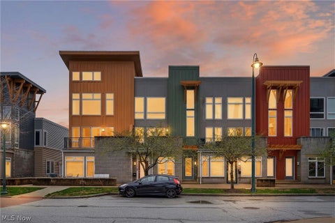 Condo For Sale - 7429 Battery Park Boulevard #H-7429<br/> Cleveland, OH 44102